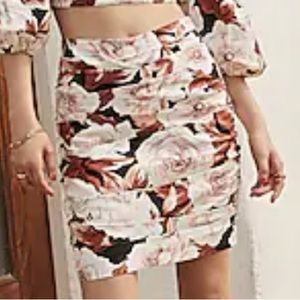EXPRESS High Waisted Floral Linen-Blend Ruched Mini Skirt